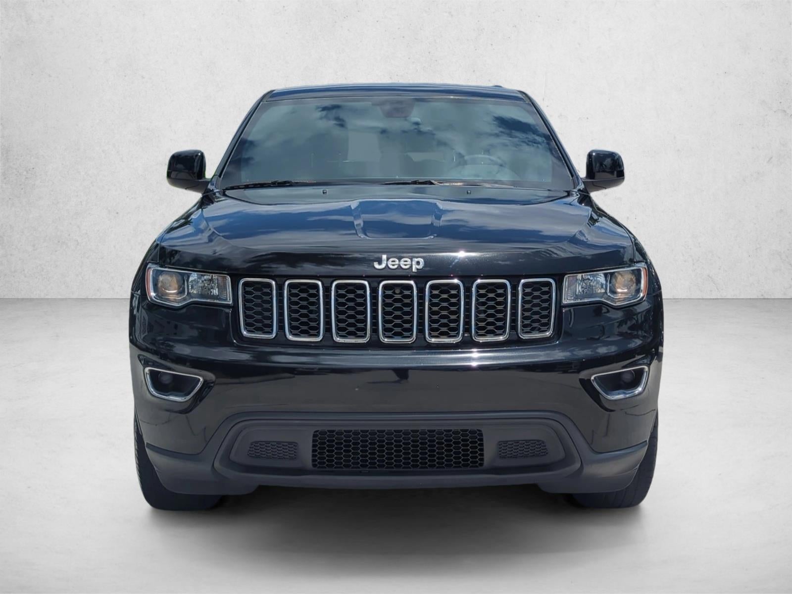 2019 Jeep Grand Cherokee Laredo 4x2