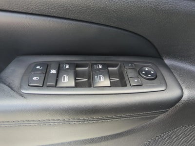 2019 Jeep Grand Cherokee Laredo 4x2