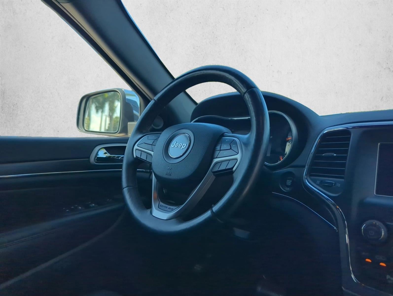 2018 Jeep Grand Cherokee Limited 4x2