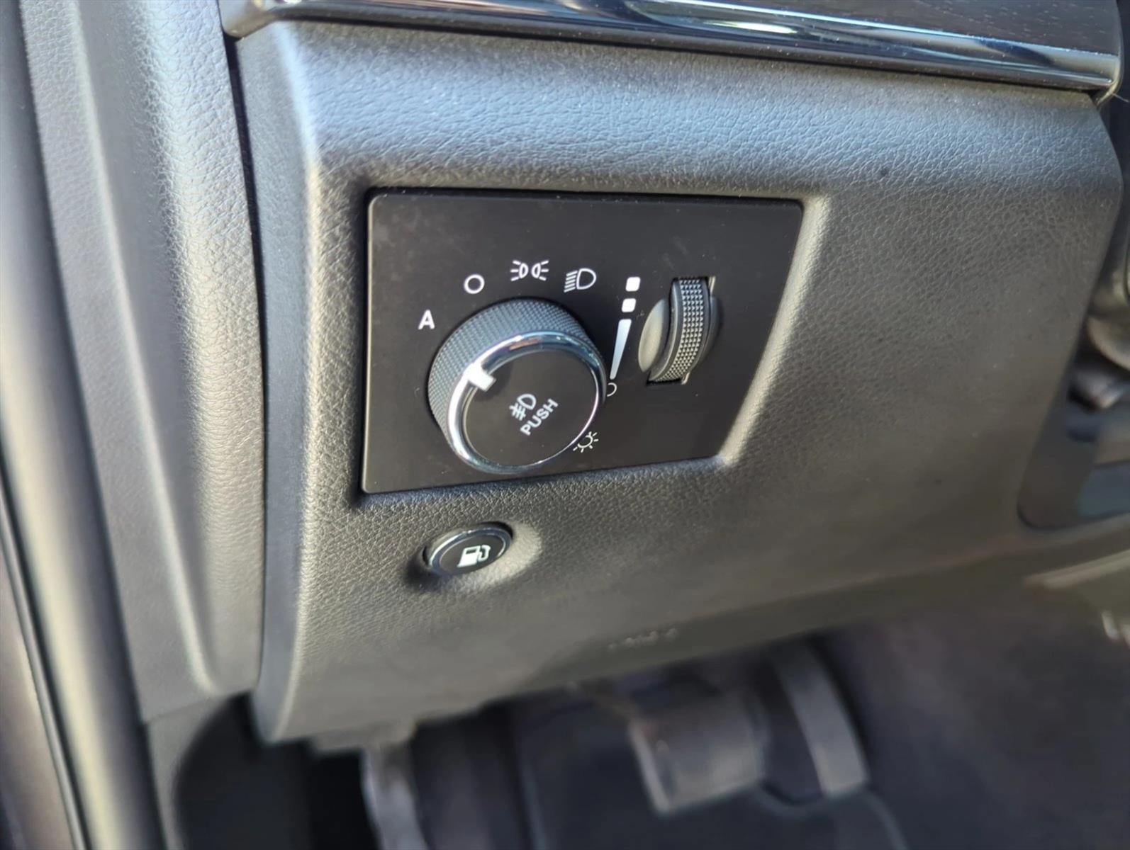 2018 Jeep Grand Cherokee Limited 4x2
