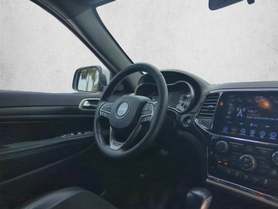 2021 Jeep Grand Cherokee Laredo X 4x4