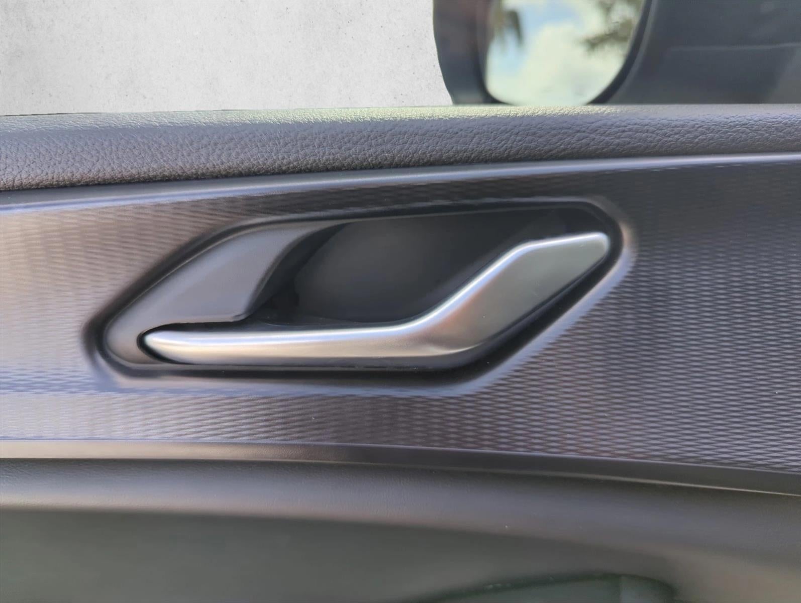 2025 Jeep Grand Cherokee Laredo 4x2