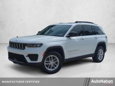 2023 Jeep Grand Cherokee Laredo 4x2