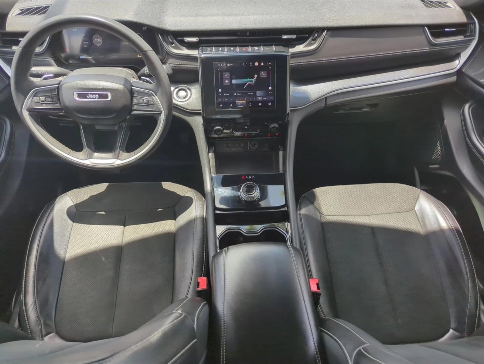 2023 Jeep Grand Cherokee Altitude 4x2