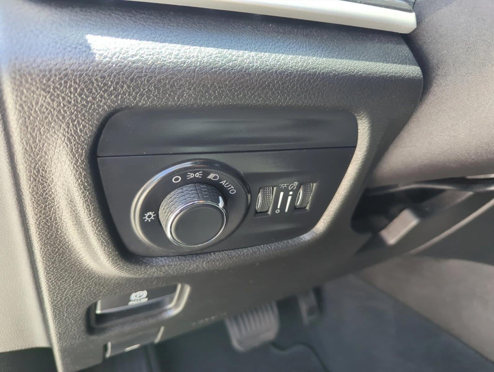 2023 Jeep Grand Cherokee Altitude 4x2