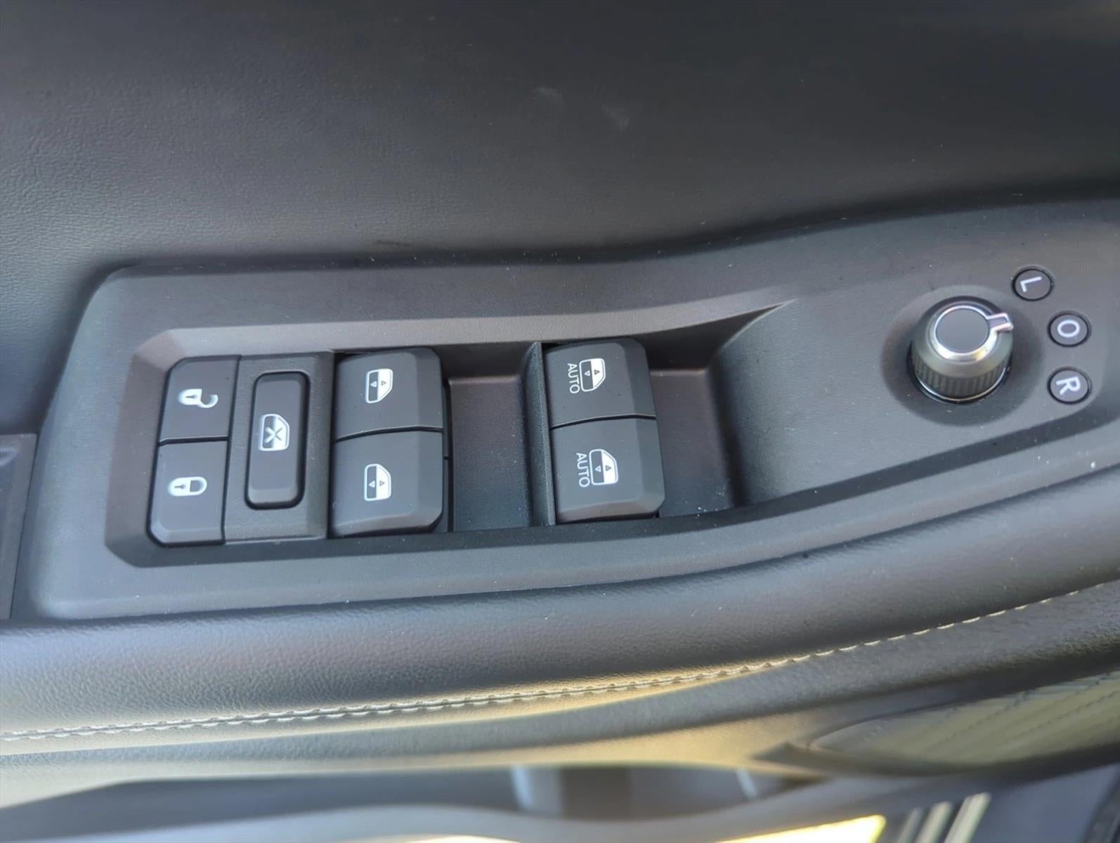 2025 Jeep Grand Cherokee Limited 4x2