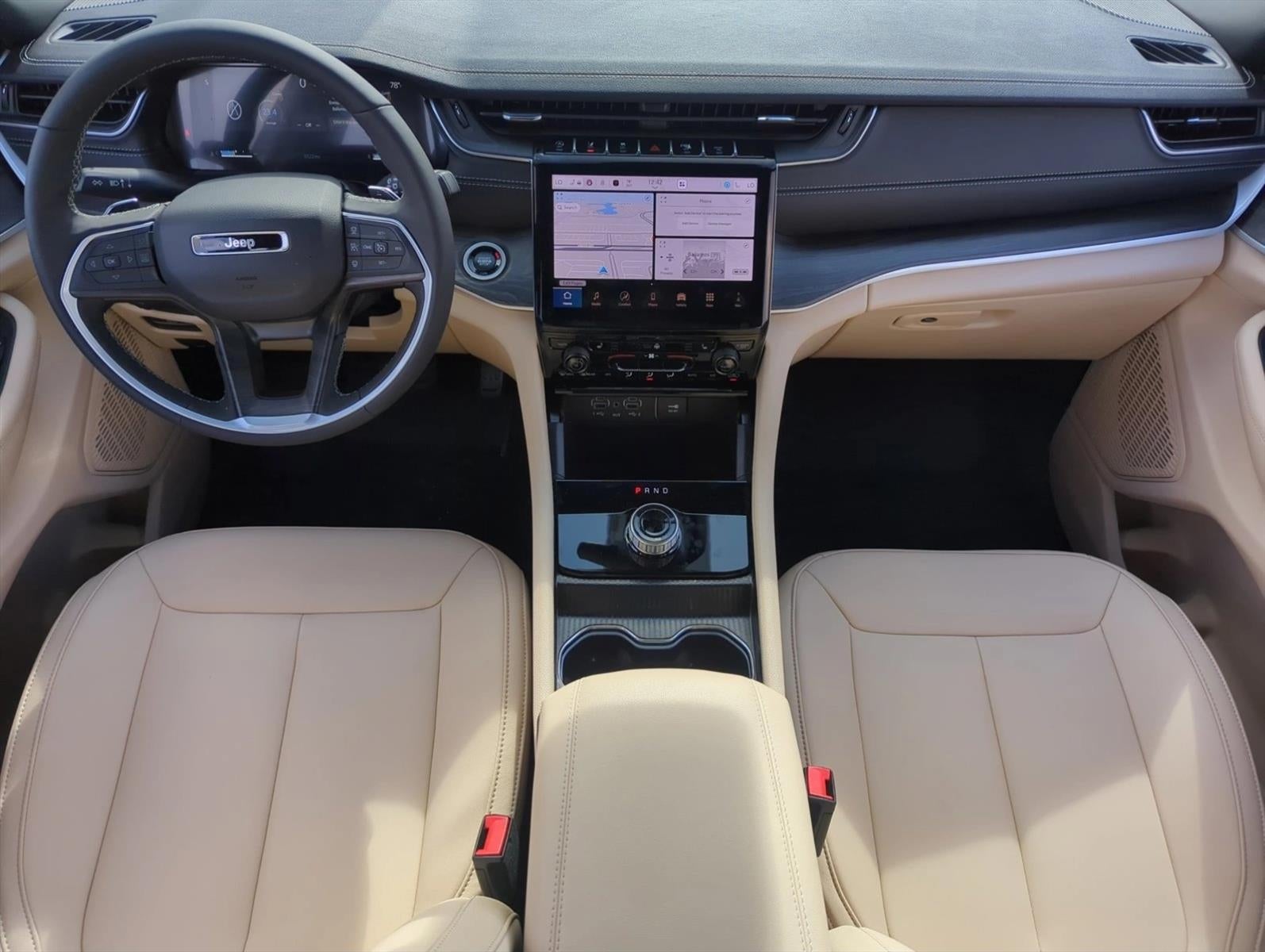 2025 Jeep Grand Cherokee Limited 4x2