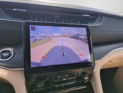 2025 Jeep Grand Cherokee Limited 4x2