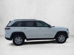 2024 Jeep Grand Cherokee Laredo 4x4