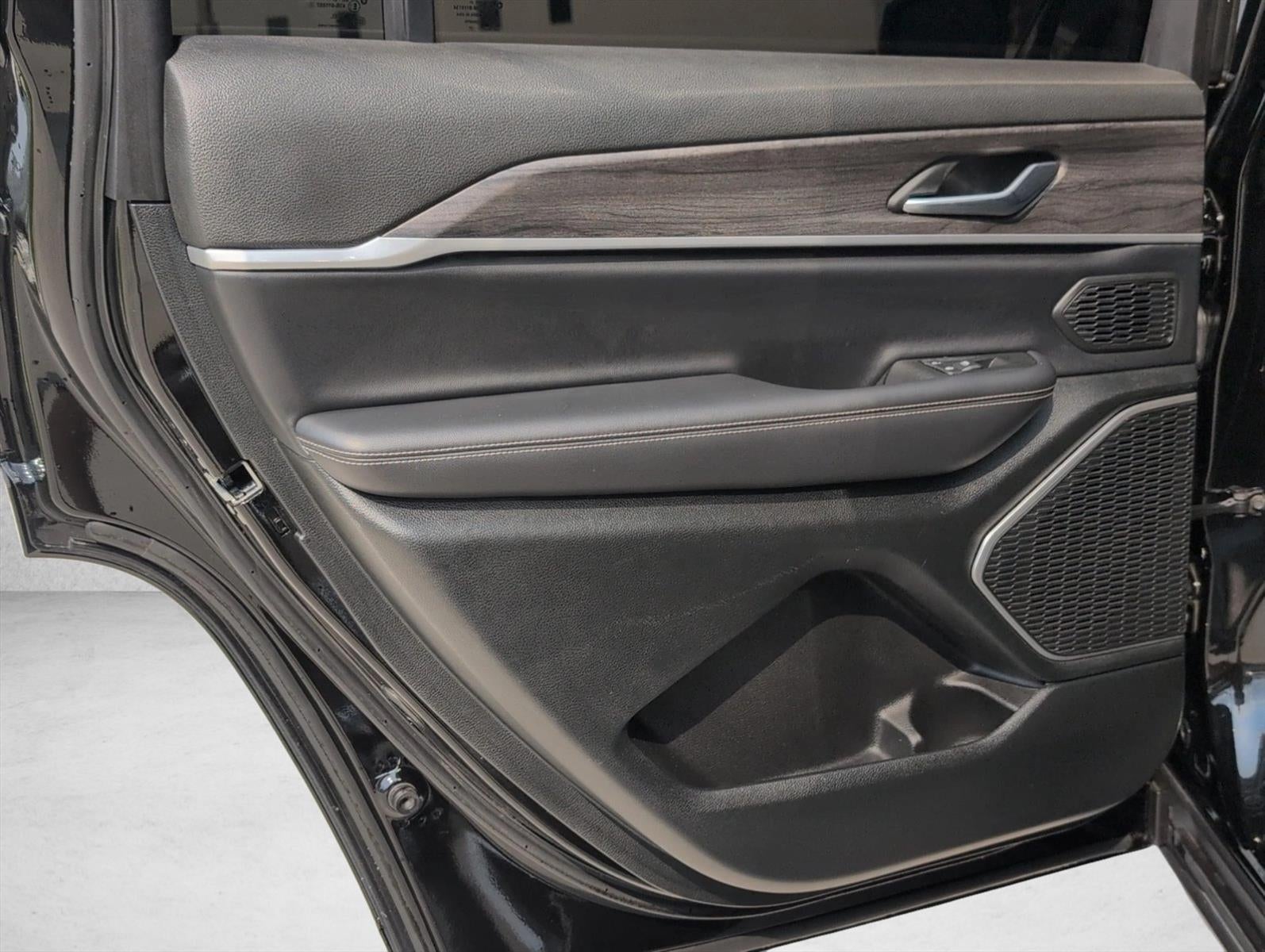 2021 Jeep Grand Cherokee L Limited 4x2