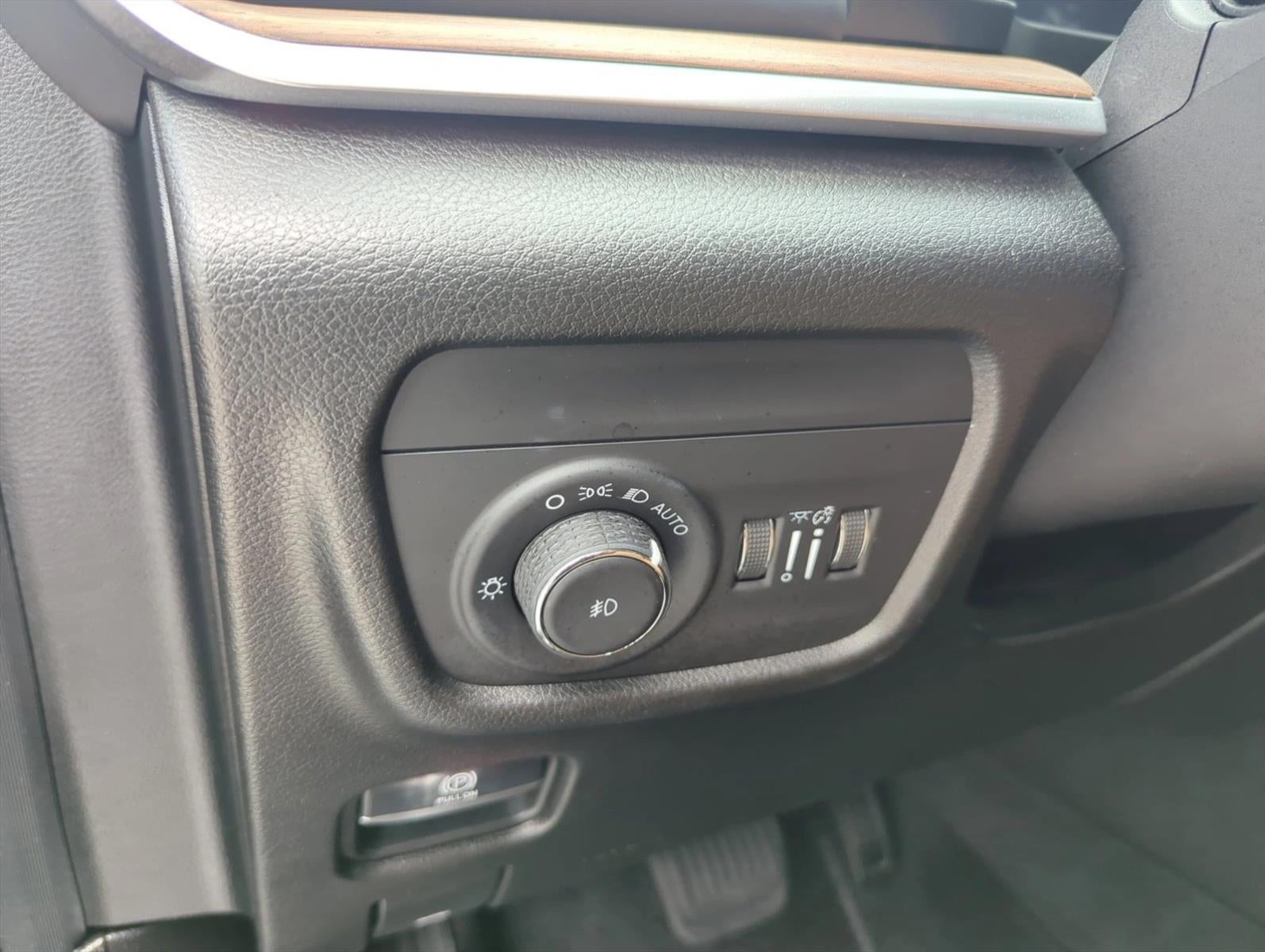 2022 Jeep Grand Cherokee L Summit 4x4