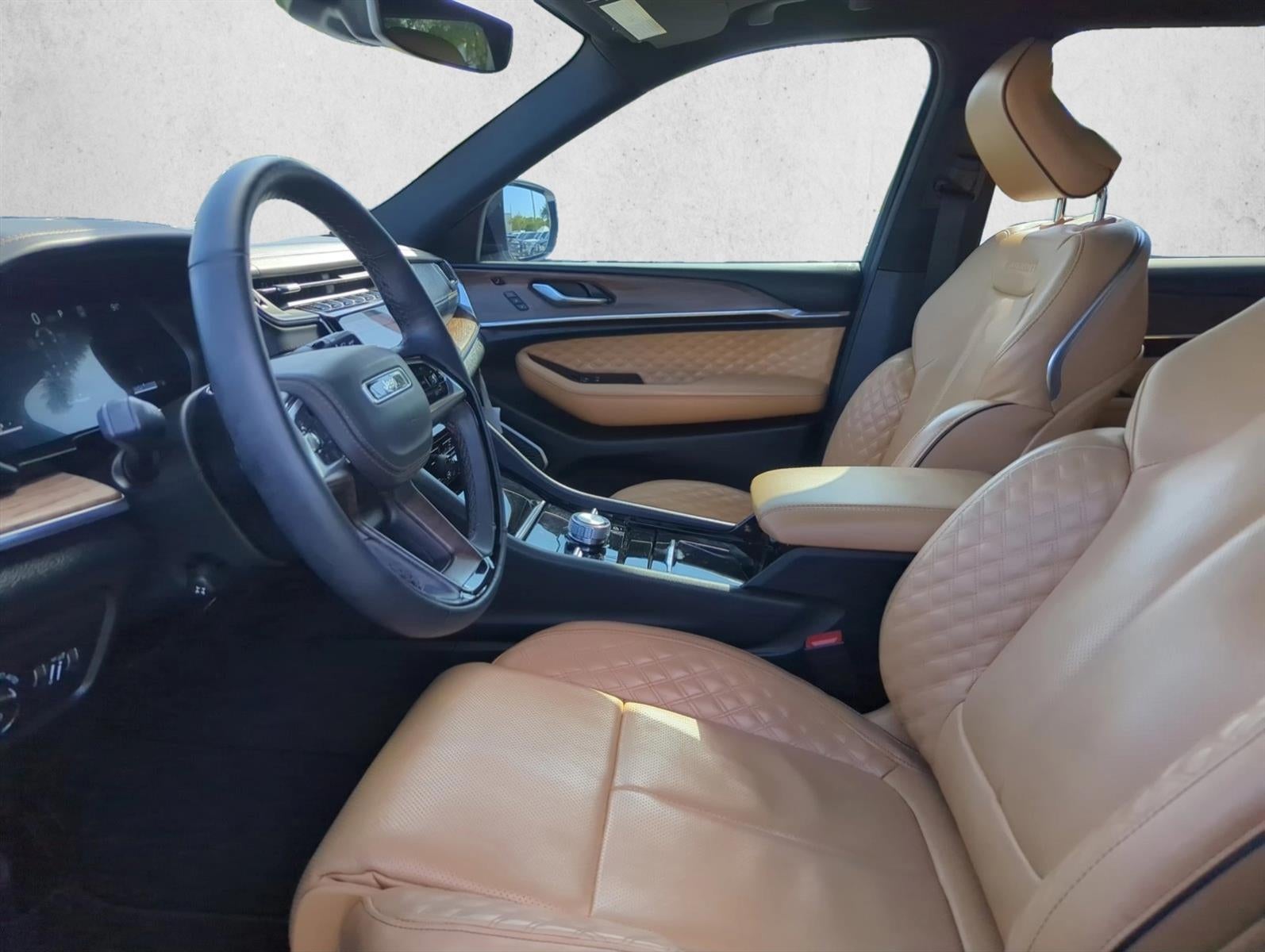 2025 Jeep Grand Cherokee L Summit 4x4