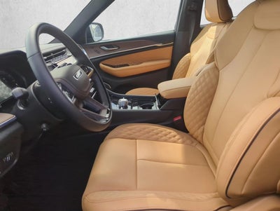 2025 Jeep Grand Cherokee L Summit 4x4