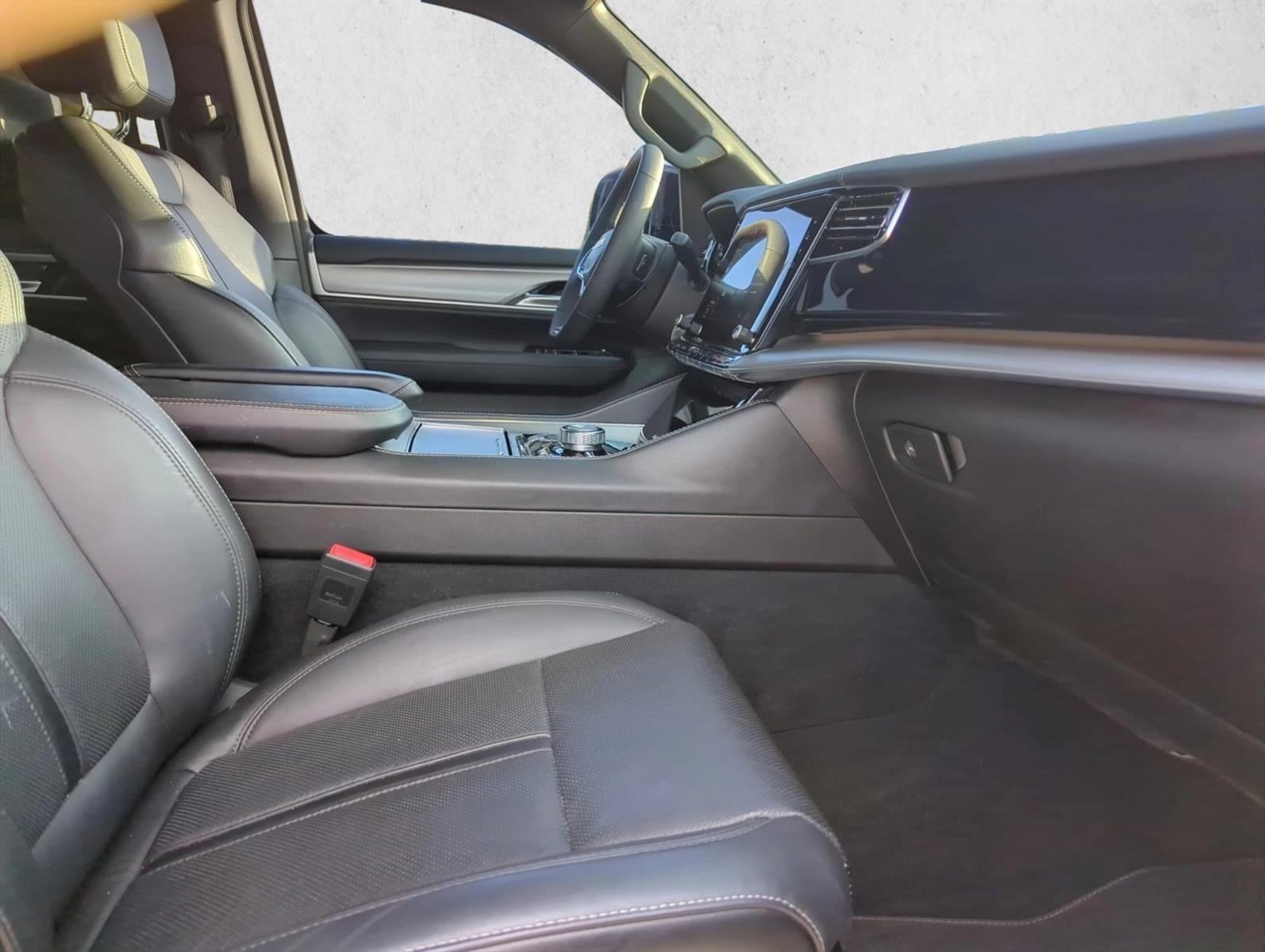 2023 Jeep Wagoneer Series II Carbide 4x4