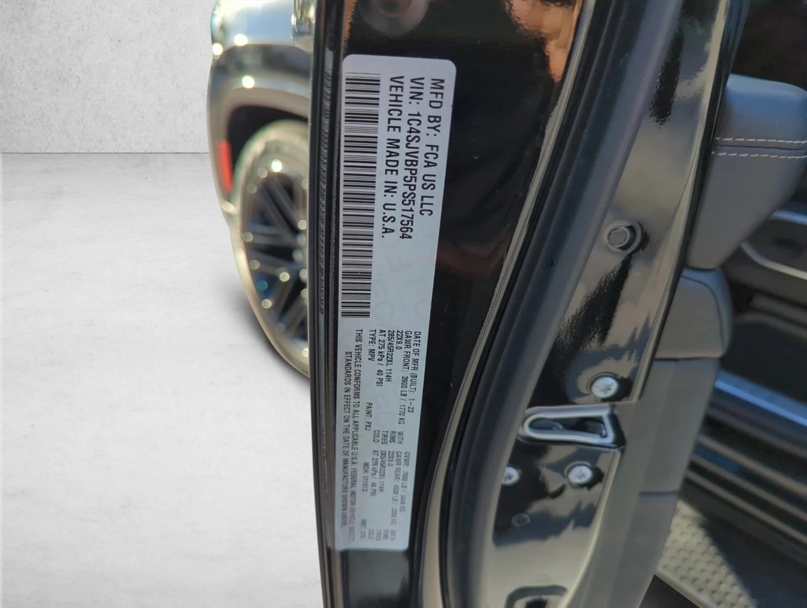 2023 Jeep Wagoneer Series II Carbide 4x4