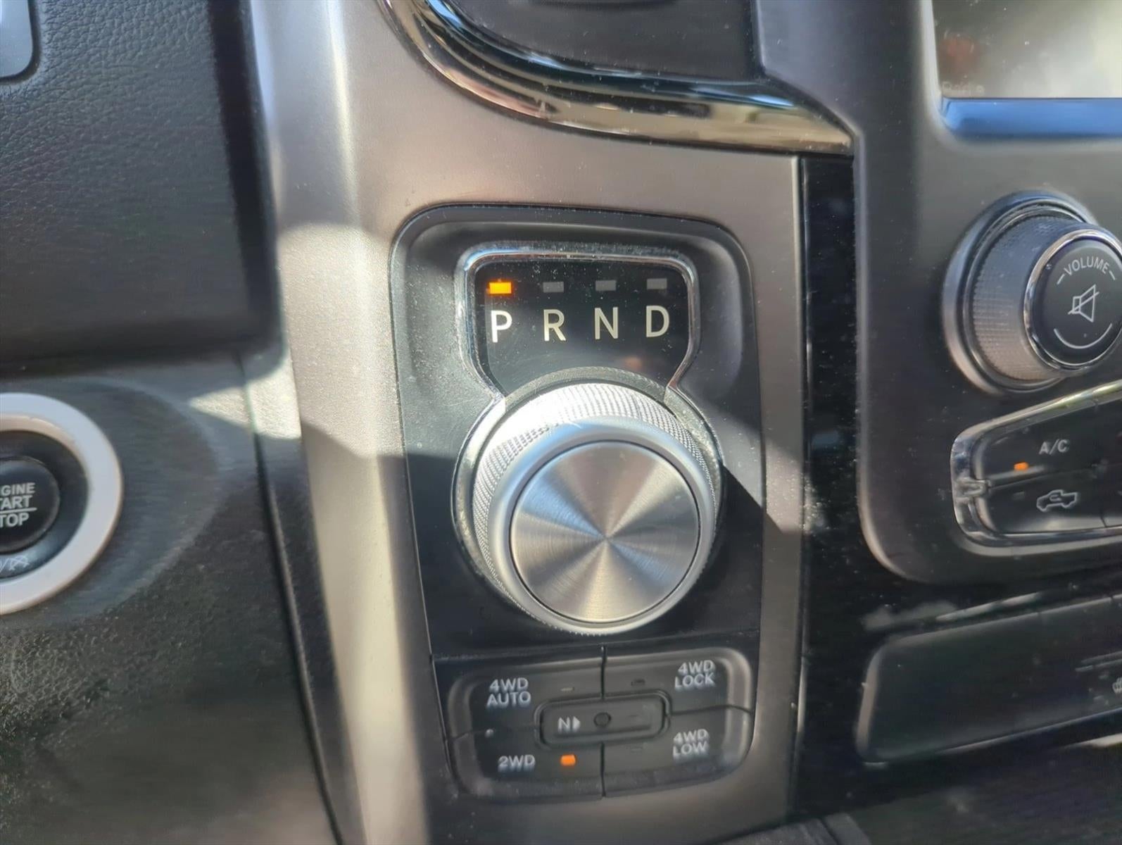 2017 RAM 1500 Night 4x4 Crew Cab 5'7" Box