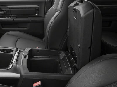 2017 RAM 1500 Night 4x4 Crew Cab 5'7" Box