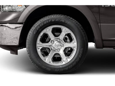 2018 RAM 1500 Laramie 4x4 Crew Cab 6'4" Box