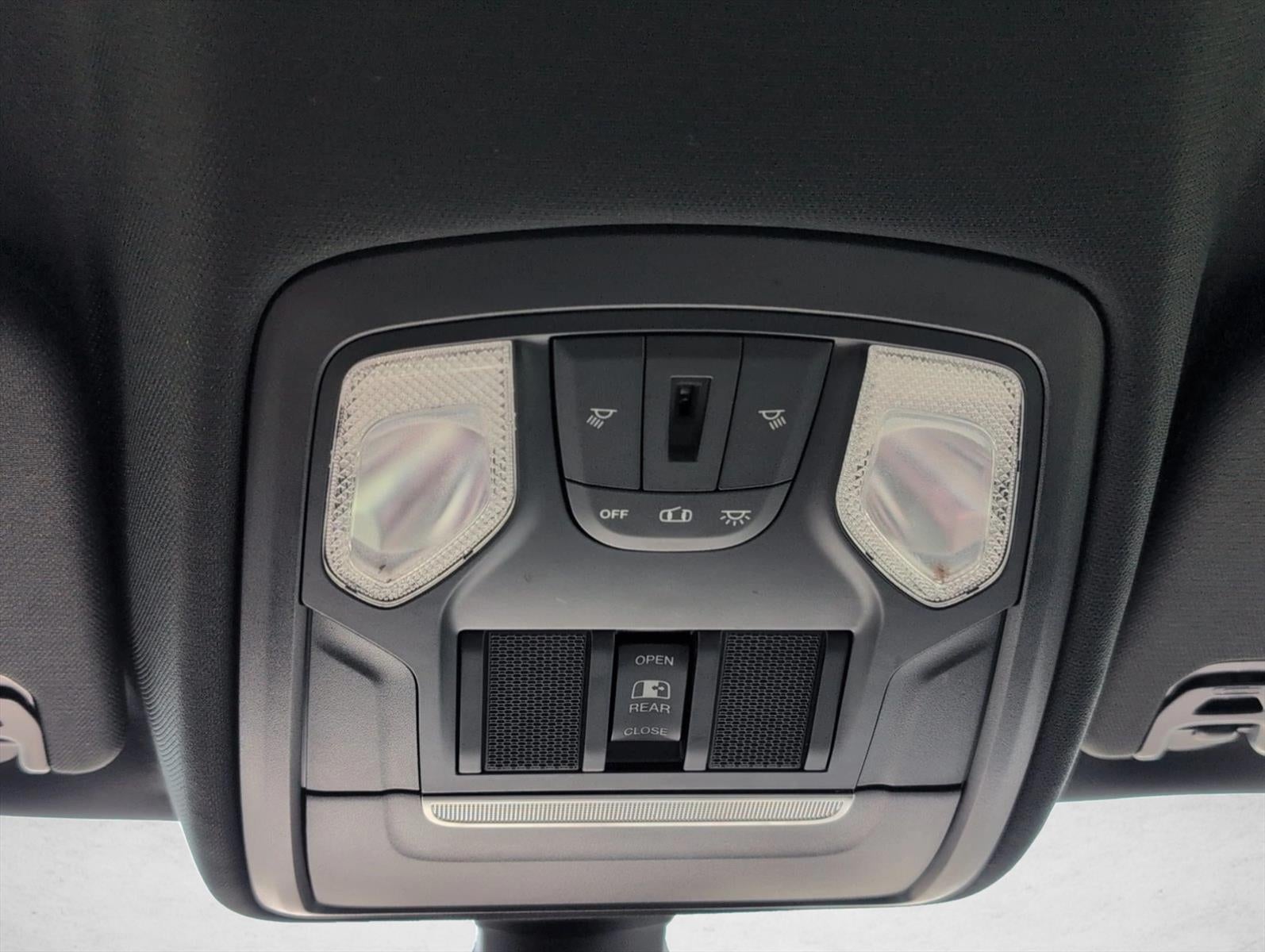 2021 RAM 1500 Big Horn 4x2 Quad Cab 6'4" Box