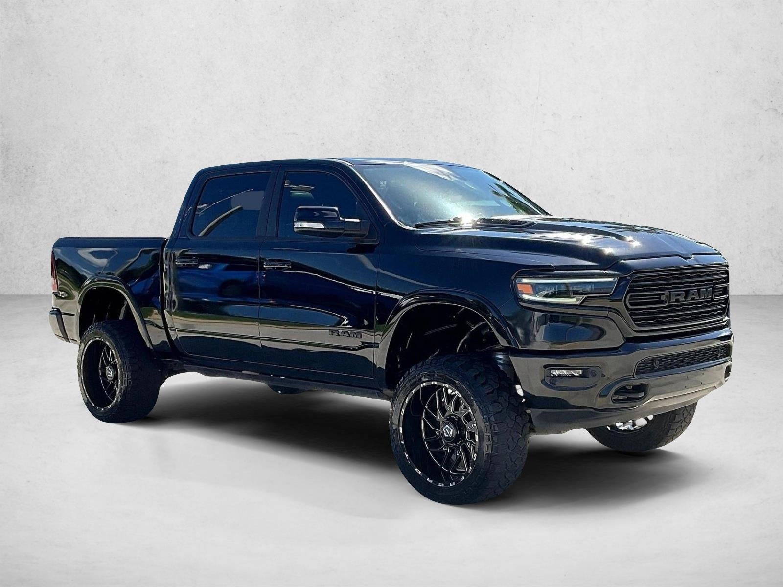 2022 RAM 1500 Limited 4x2 Crew Cab 5'7" Box