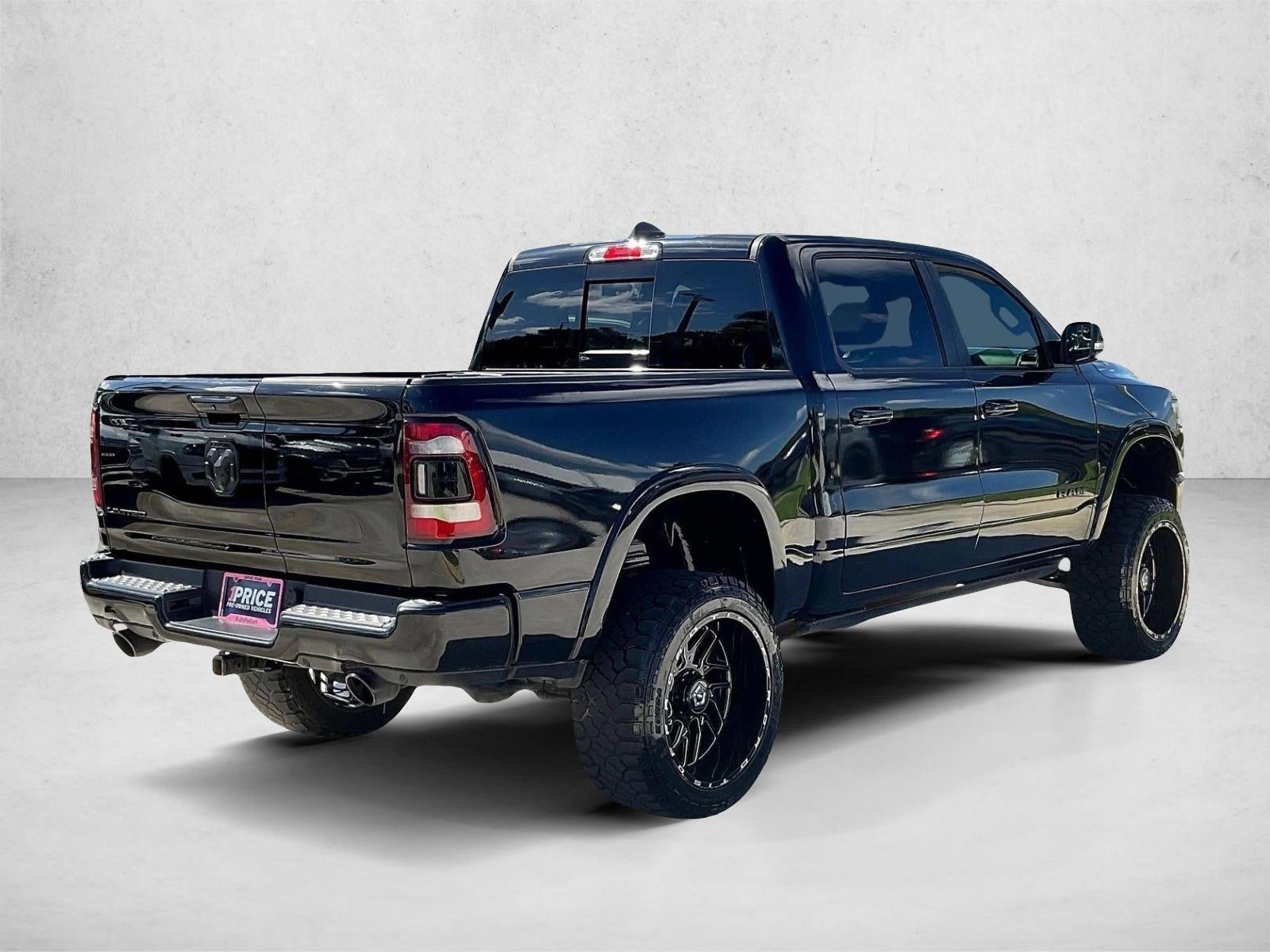2022 RAM 1500 Limited 4x2 Crew Cab 5'7" Box