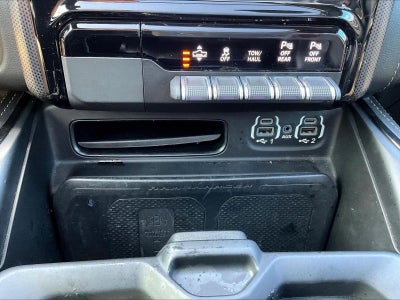 2022 RAM 1500 Limited 4x2 Crew Cab 5'7" Box