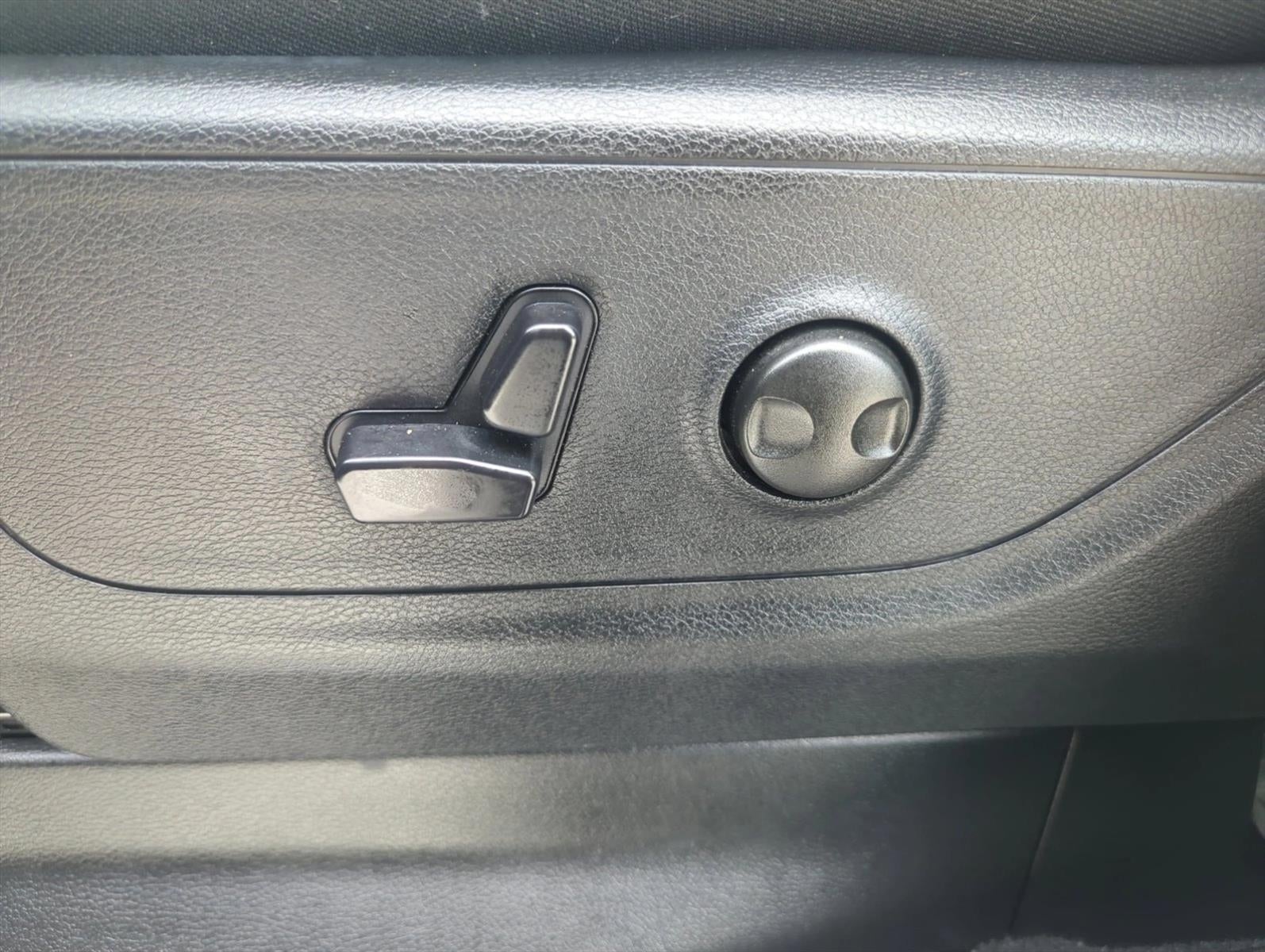 2026 RAM 1500 Big Horn 4x4 Crew Cab 5'7" Box