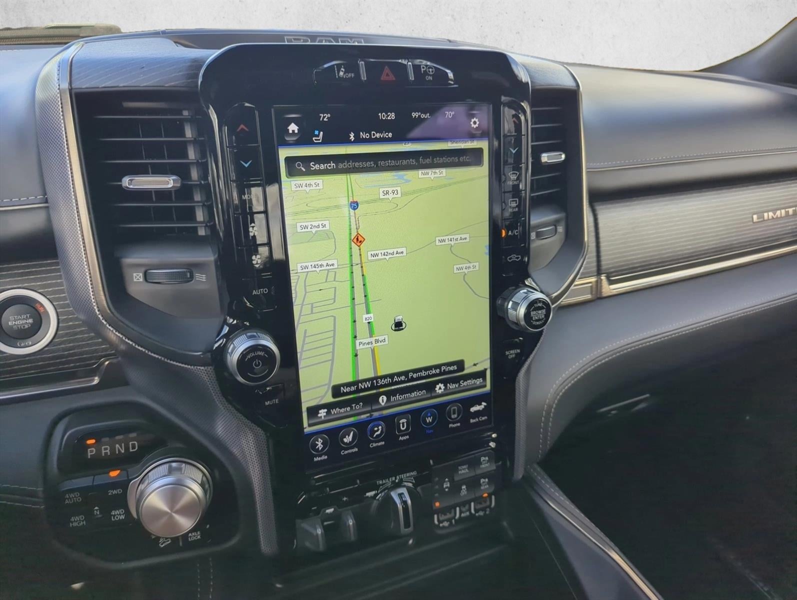 2021 RAM 1500 Limited 4x4 Crew Cab 5'7" Box