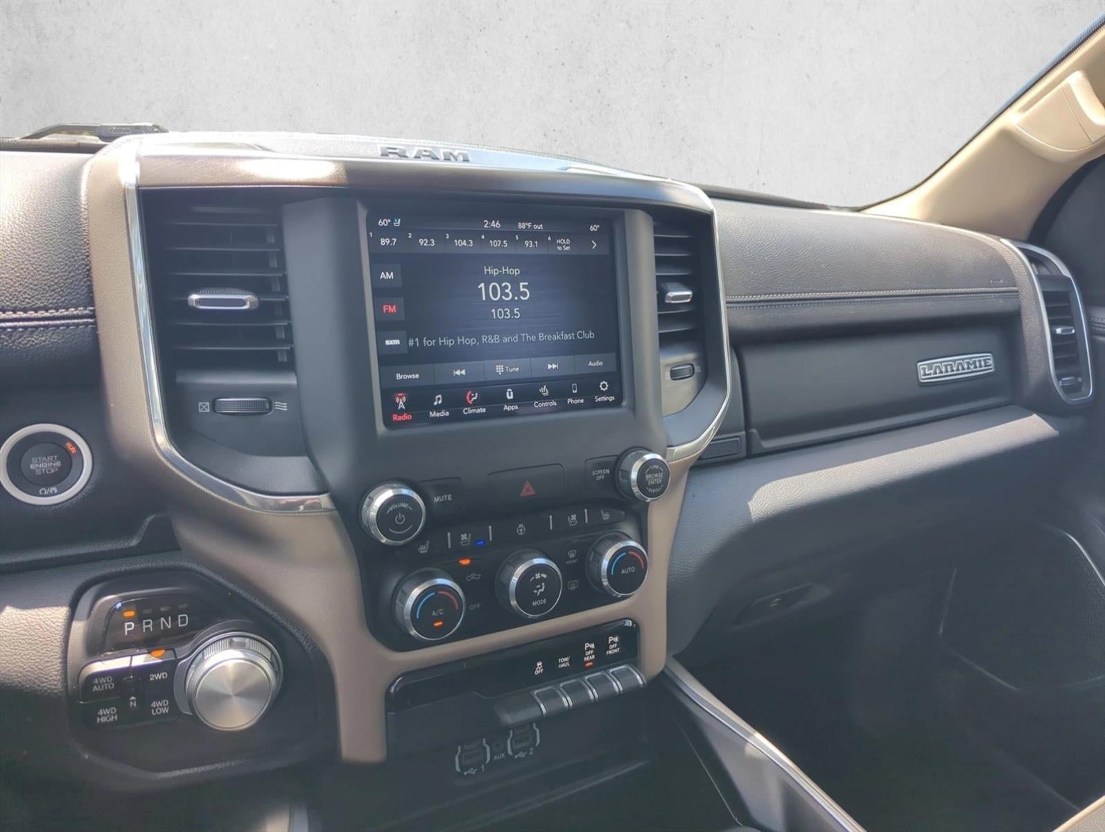 2021 RAM 1500 Laramie 4x4 Crew Cab 6'4" Box
