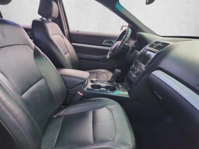 2016 Ford Explorer 4WD 4dr XLT