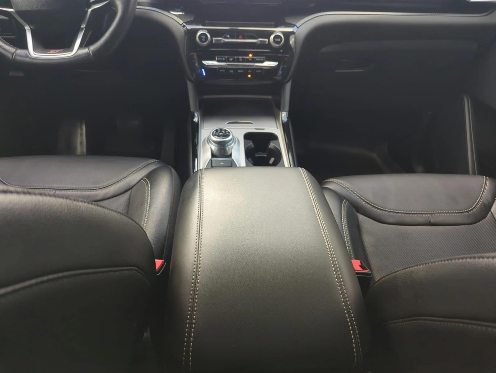 2024 Ford Explorer ST 4WD