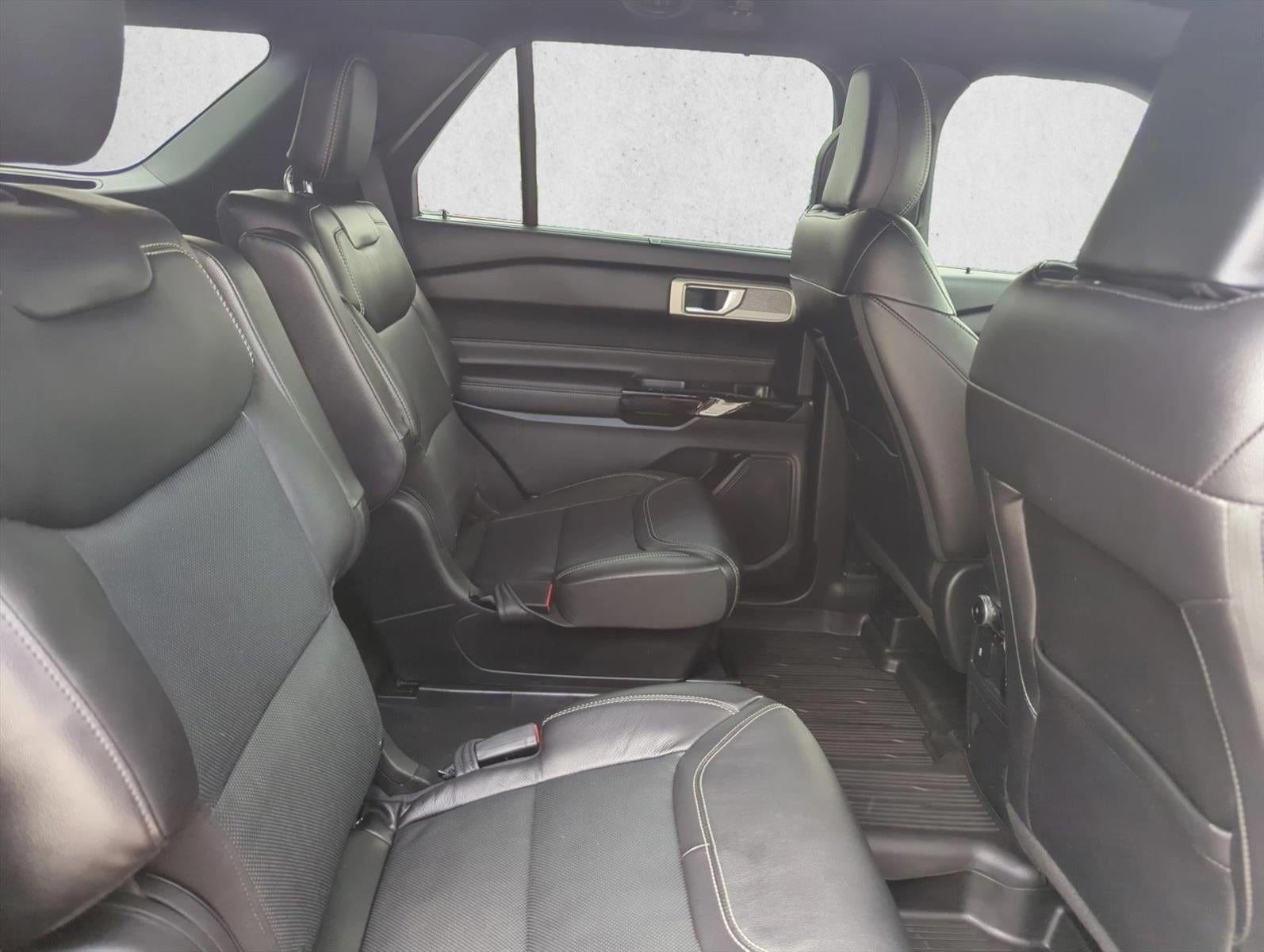2024 Ford Explorer ST 4WD