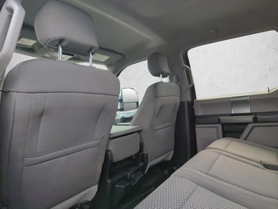 2017 Ford Super Duty F-250 SRW XLT 4WD Crew Cab 6.75' Box