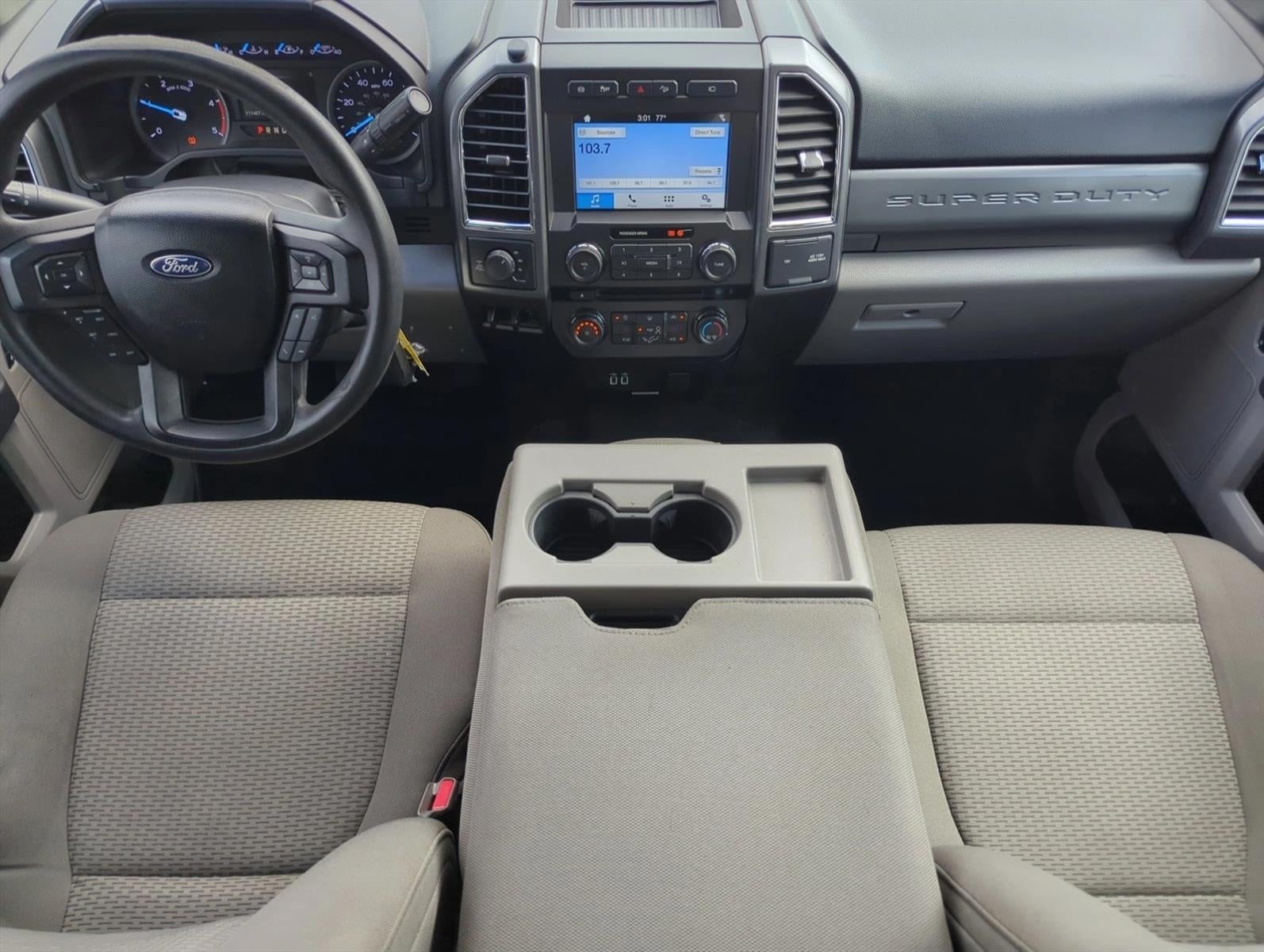 2017 Ford Super Duty F-250 SRW XLT 4WD Crew Cab 6.75' Box