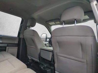 2017 Ford Super Duty F-250 SRW XLT 4WD Crew Cab 6.75' Box