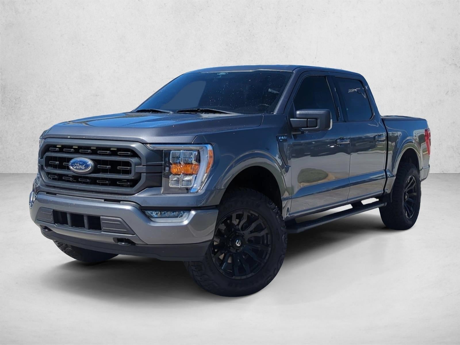 2022 Ford F-150 XLT 2WD SuperCrew 5.5' Box