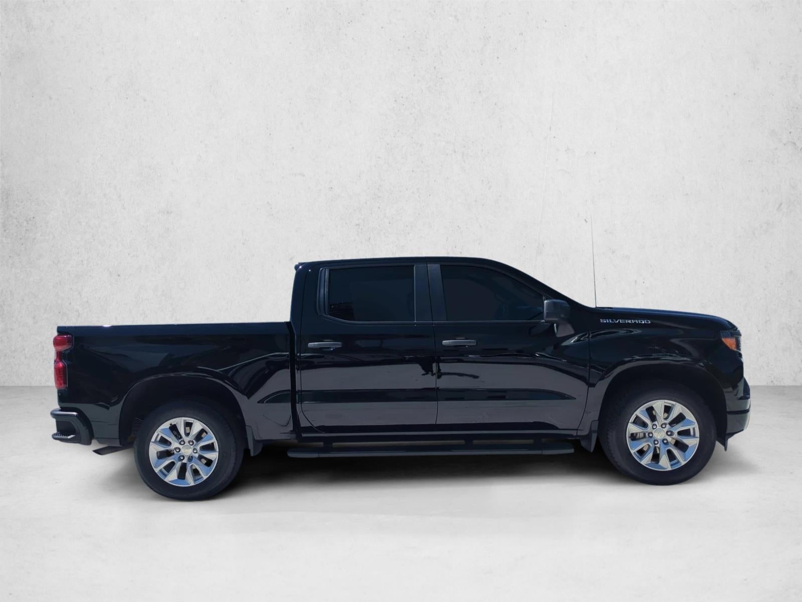 2024 Chevrolet Silverado 1500 Crew Cab Short Box 2-Wheel Drive Custom