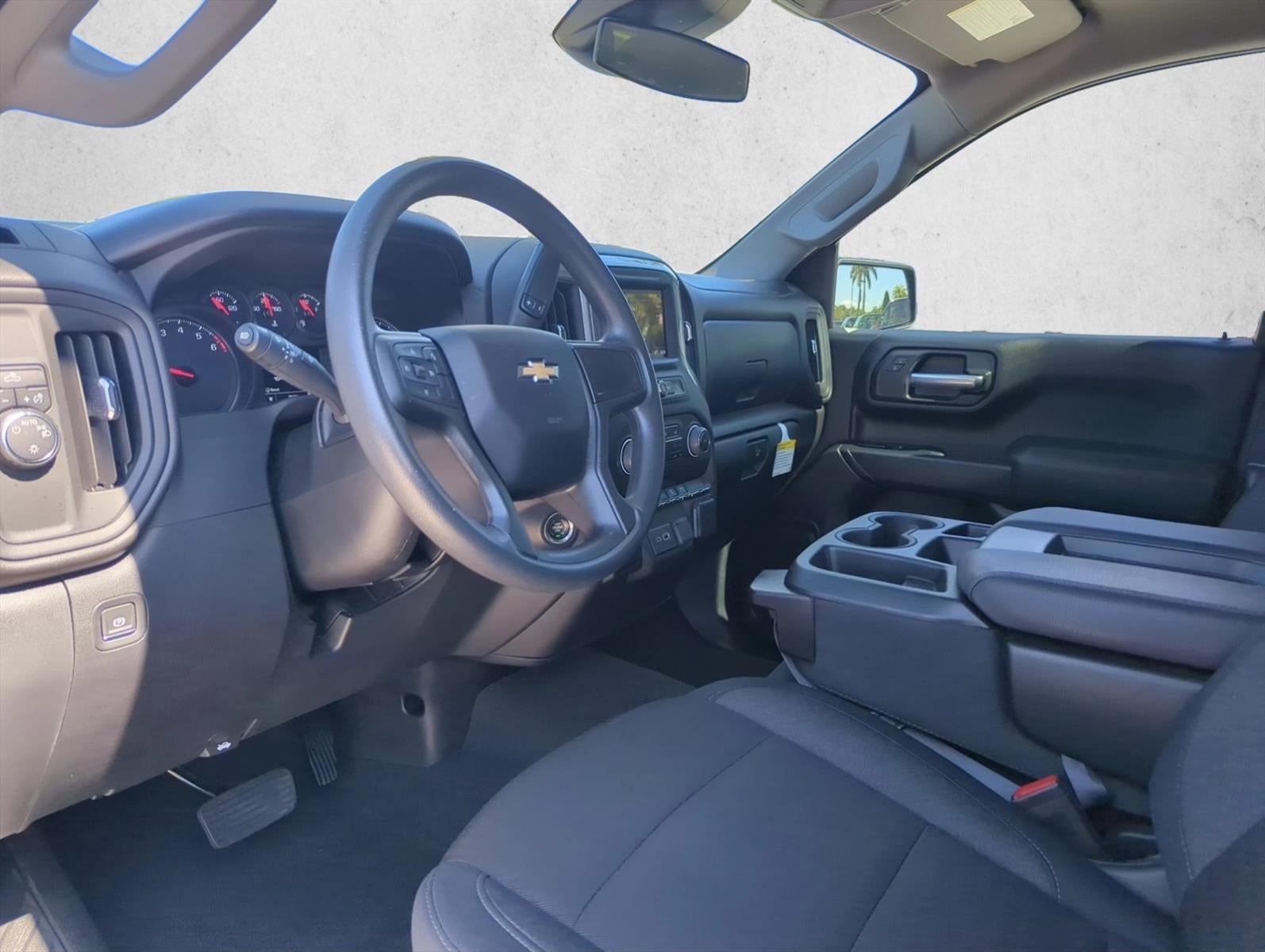 2024 Chevrolet Silverado 1500 Crew Cab Short Box 2-Wheel Drive Custom