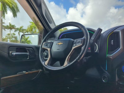 2019 Chevrolet Silverado 1500 Crew Cab Standard Box 4-Wheel Drive High Country
