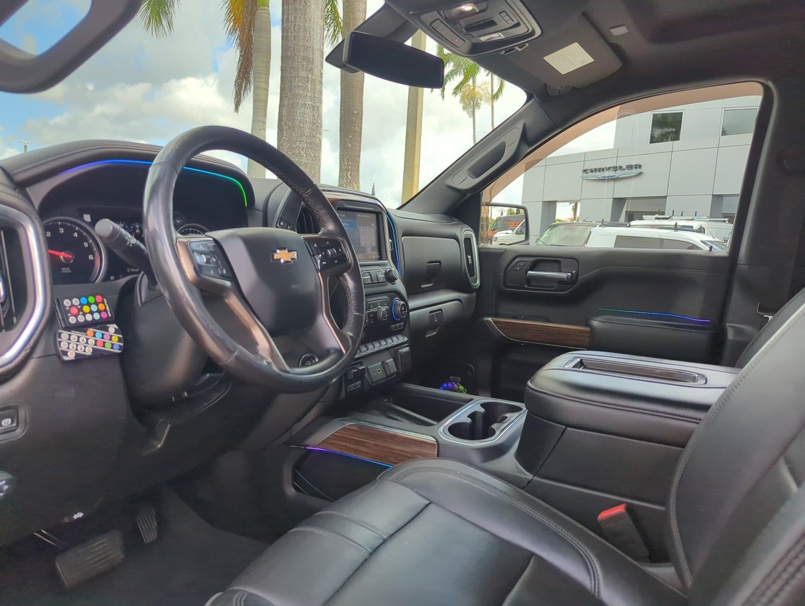 2019 Chevrolet Silverado 1500 Crew Cab Standard Box 4-Wheel Drive High Country