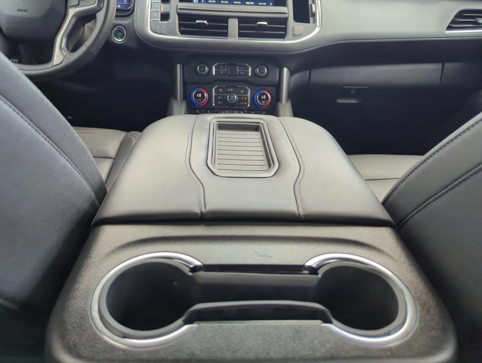 2023 Chevrolet Suburban 4WD Z71