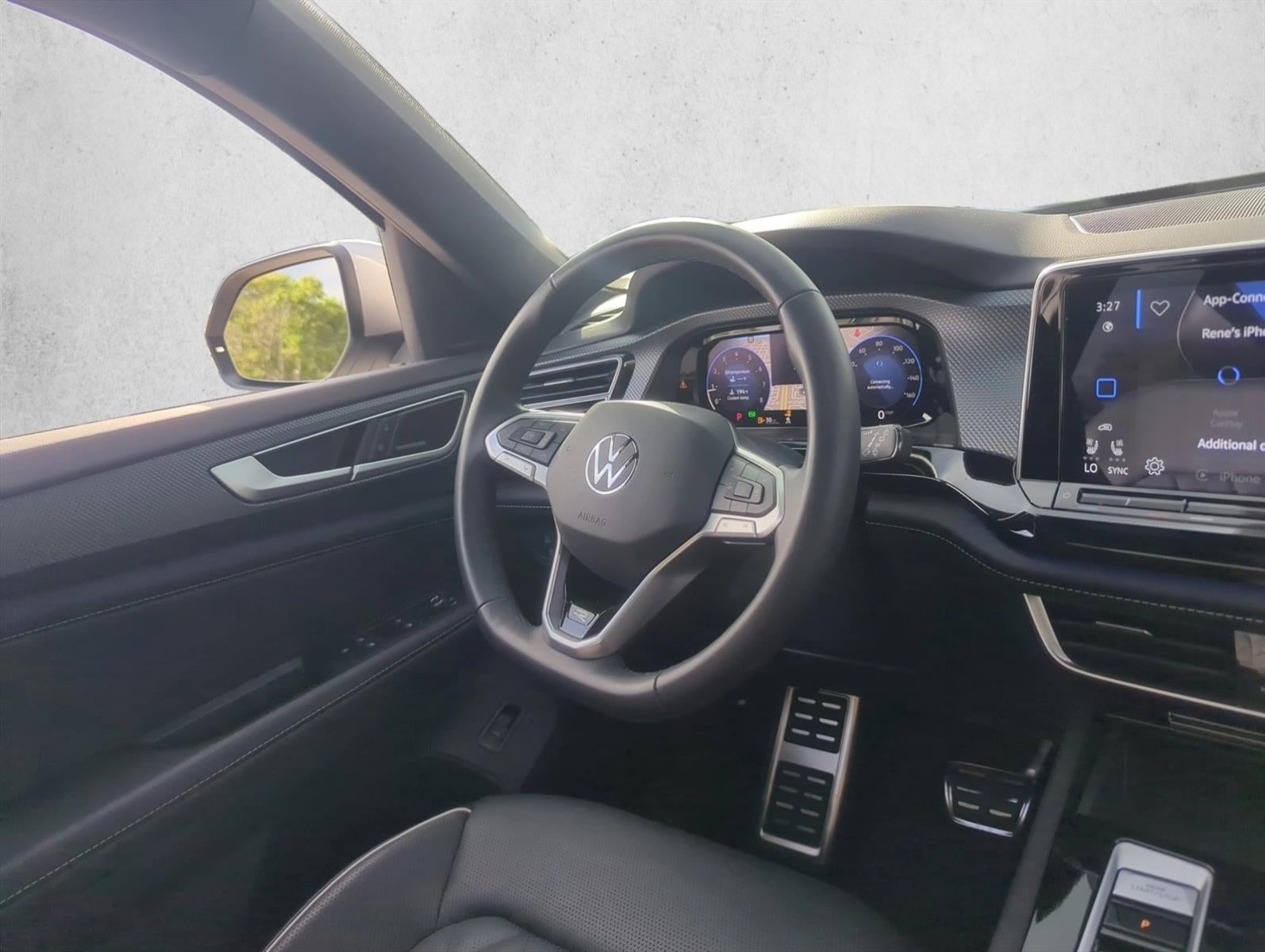 2025 Volkswagen Atlas Cross Sport 2.0T SEL Premium R-Line 4MOTION