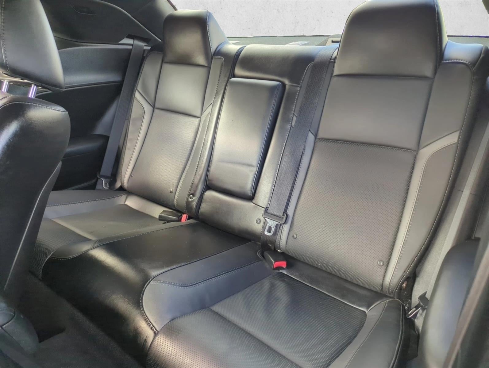 2016 Dodge Challenger 2dr Cpe R/T Plus