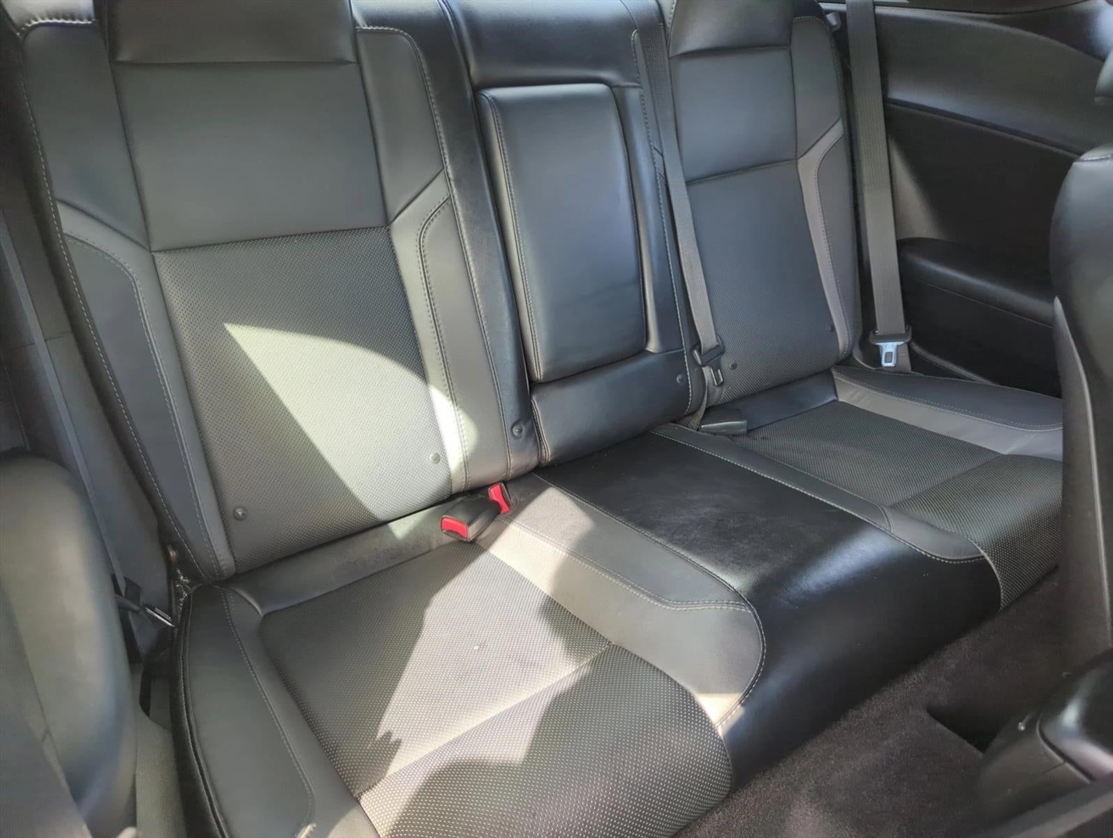 2016 Dodge Challenger 2dr Cpe R/T Plus