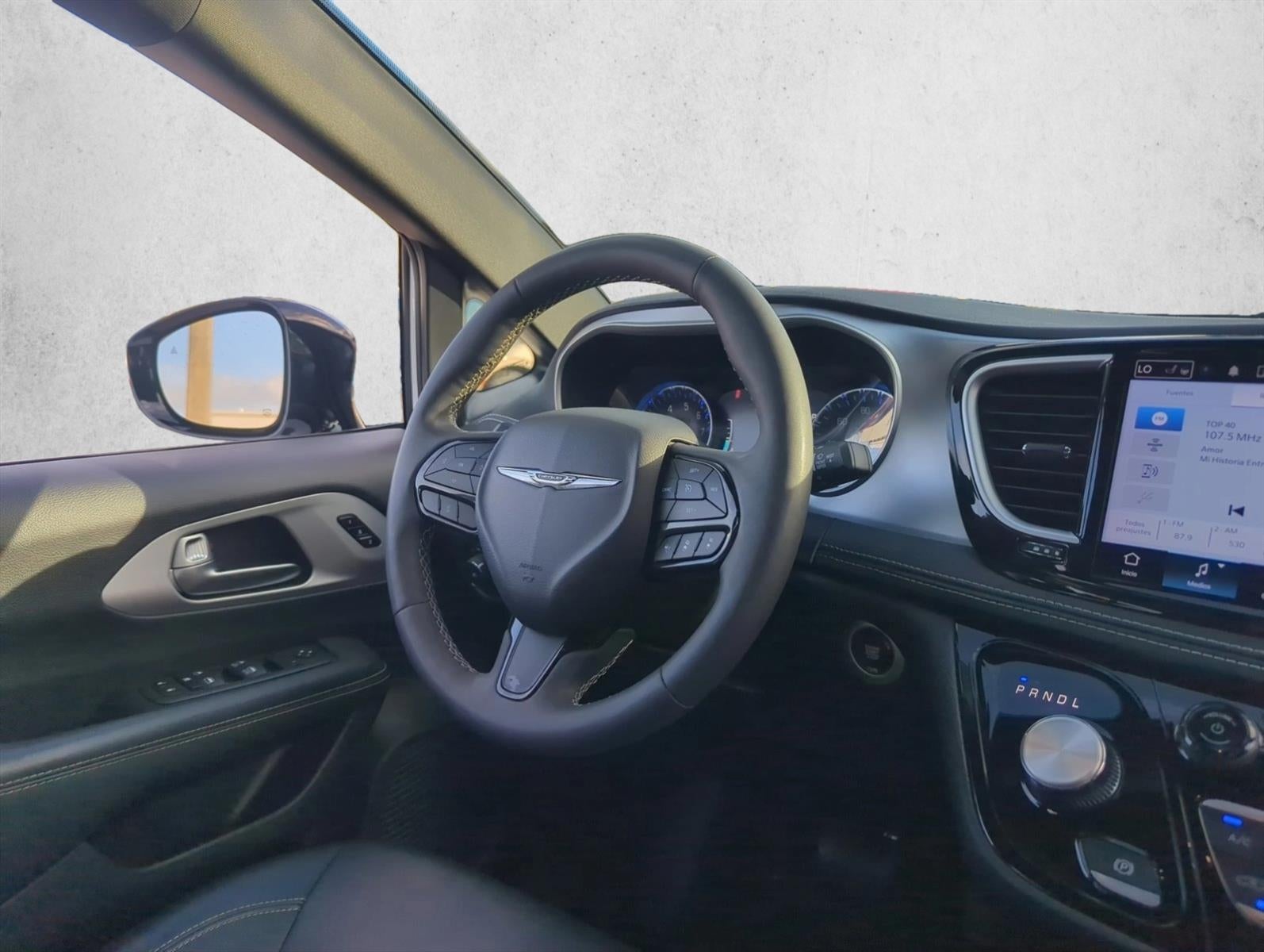 2024 Chrysler Pacifica Touring L FWD