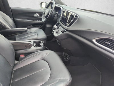 2021 Chrysler Pacifica Touring L FWD