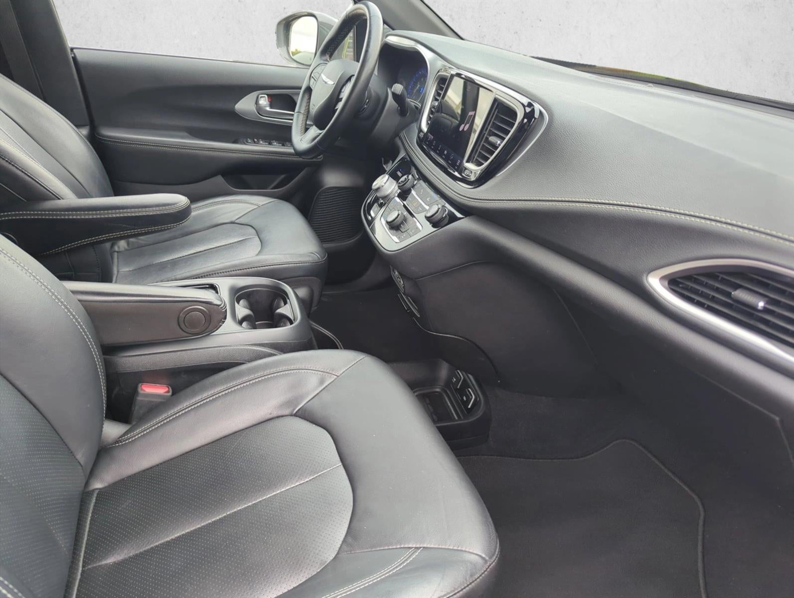 2021 Chrysler Pacifica Touring L FWD