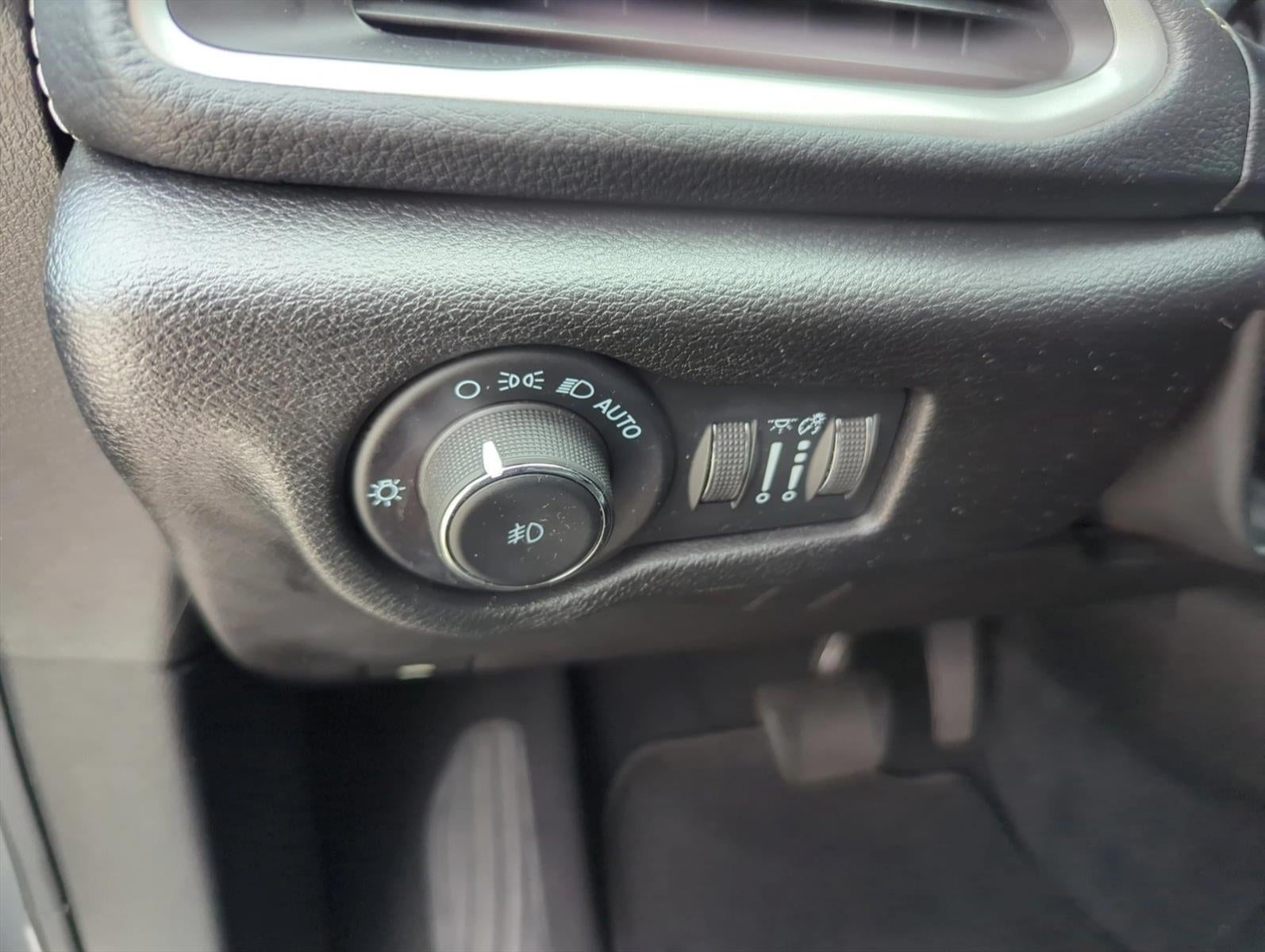 2021 Chrysler Pacifica Touring L FWD