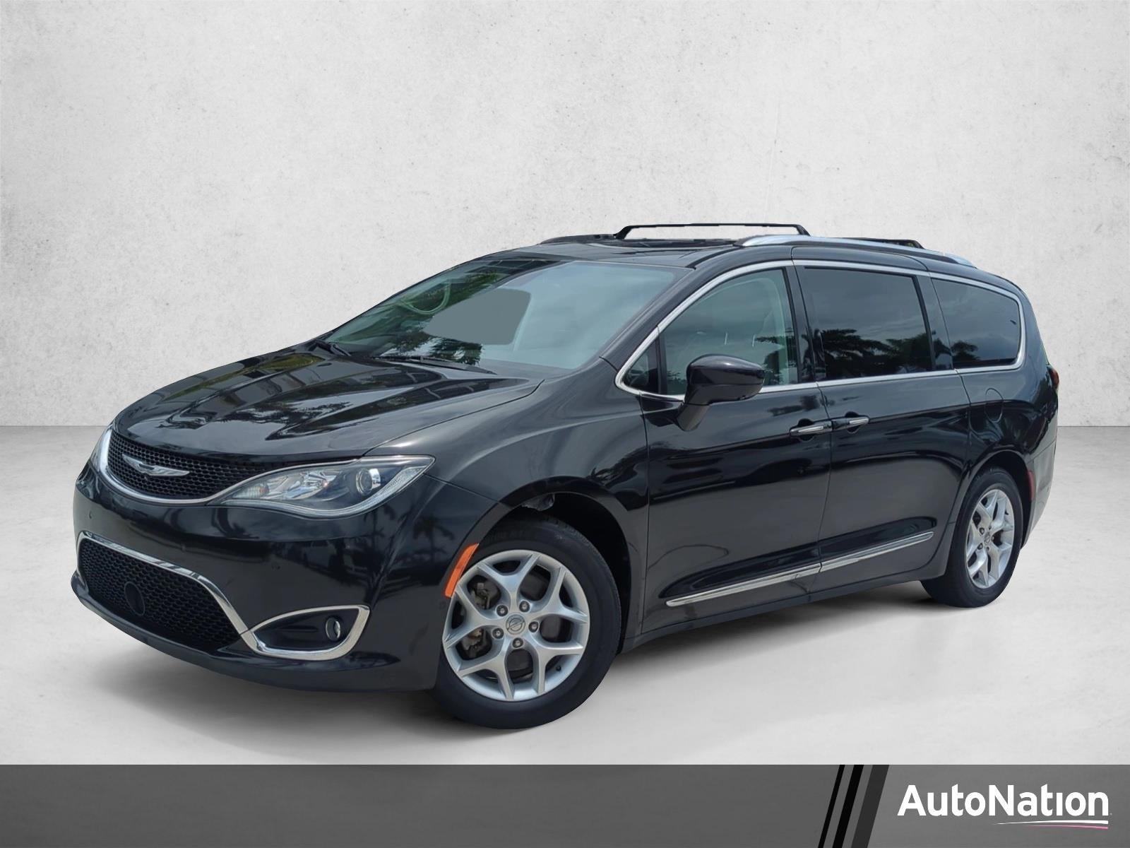 2018 Chrysler Pacifica Touring L FWD