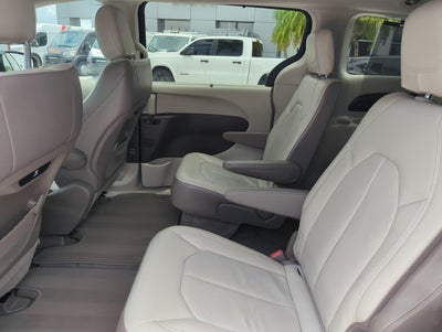 2018 Chrysler Pacifica Touring L FWD